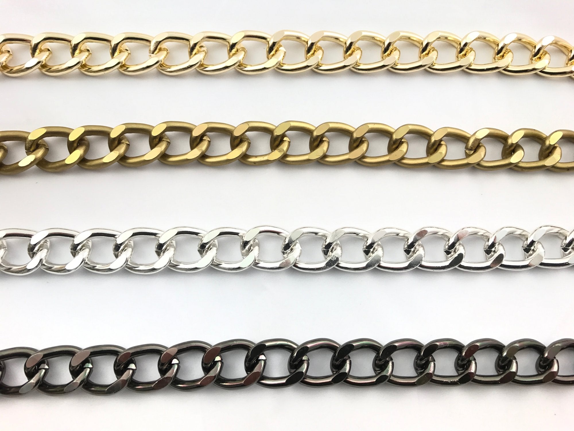 CATENA 066 METALLO CF 1 METRO 15mm x 20mm