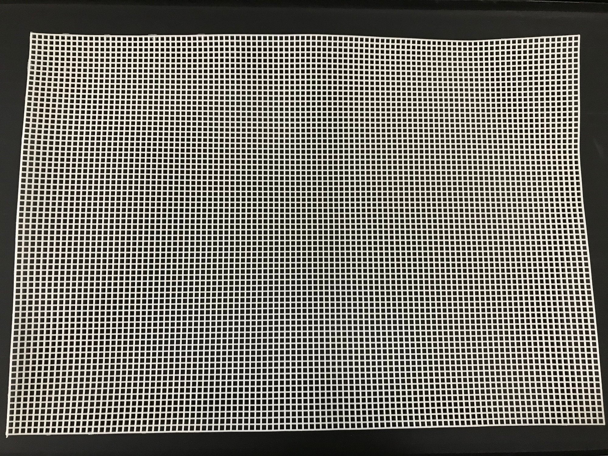 RETE CANVAS 59 X 41 FORO 4MM. CF.2PZ