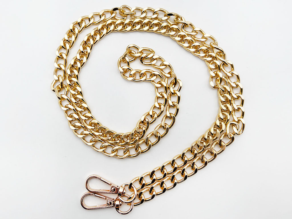 CATENA METALLO C12 CON MOSCHETTONI 110 CM 14x9mm