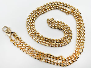 Metal chain c16 with carabiners 110 cm