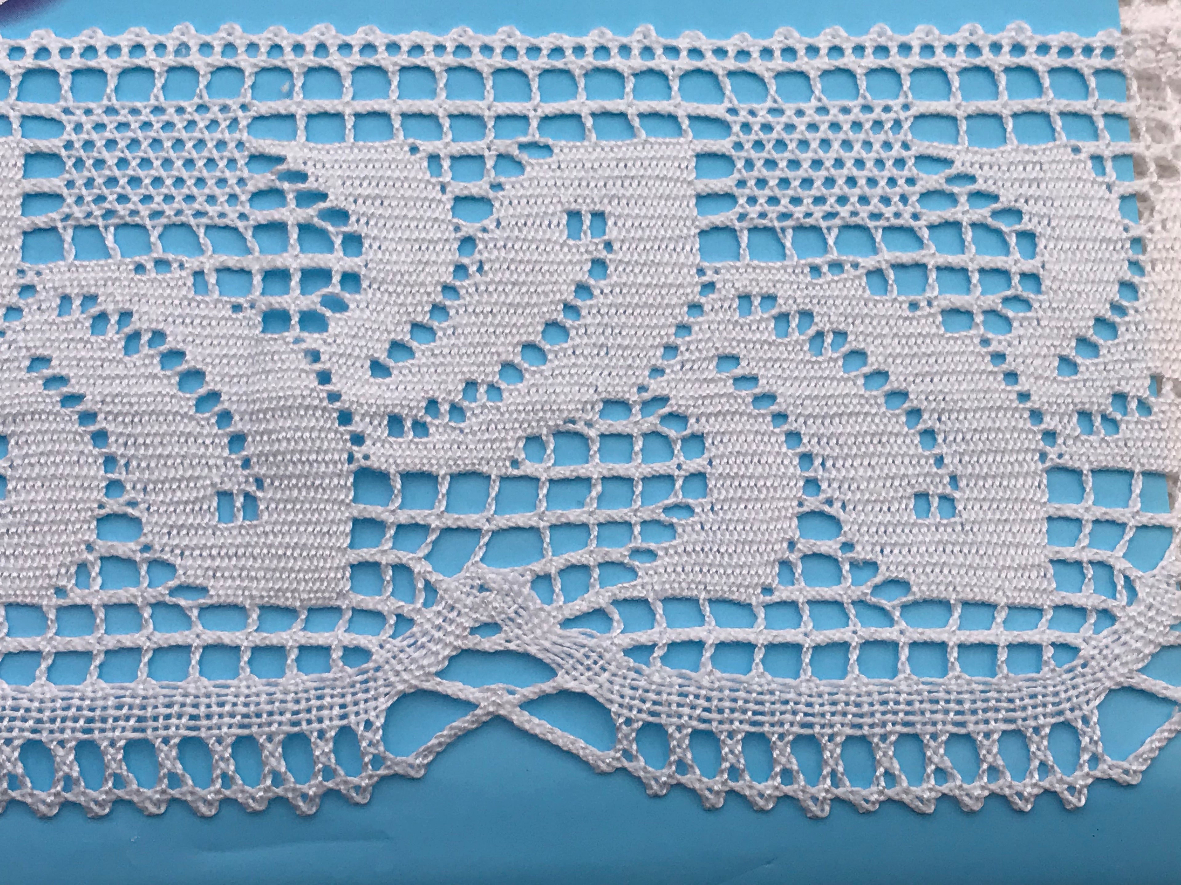 PIZZO 0621 BIANCO CM 8 CF.20MT.