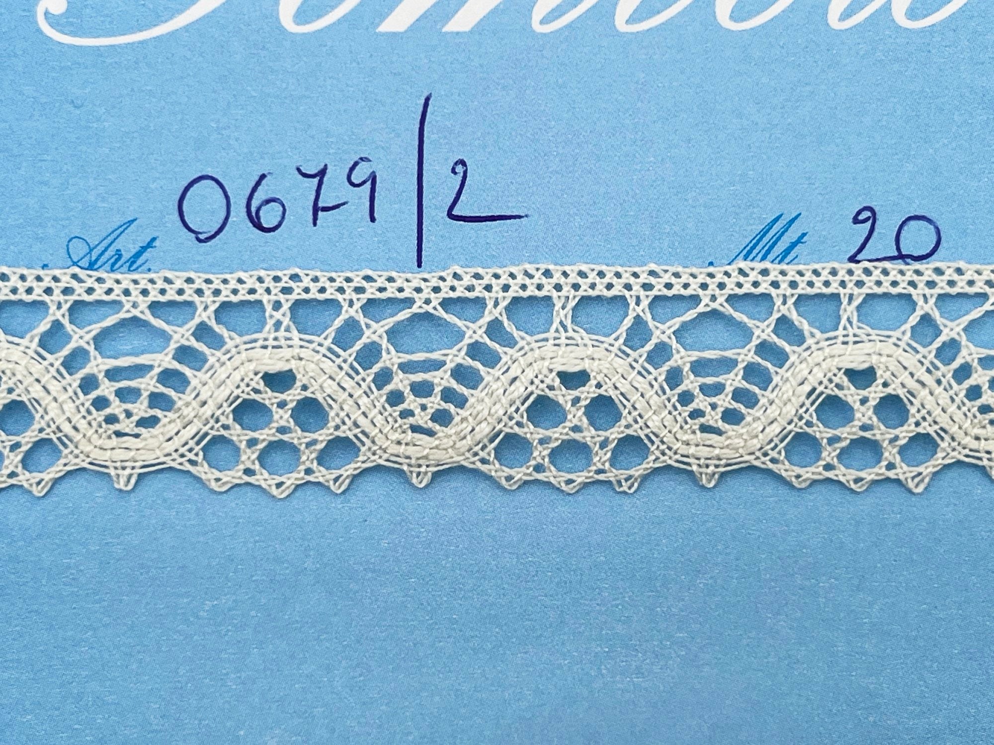 PIZZO 0679 PANNA CM. 2 CF.20MT.