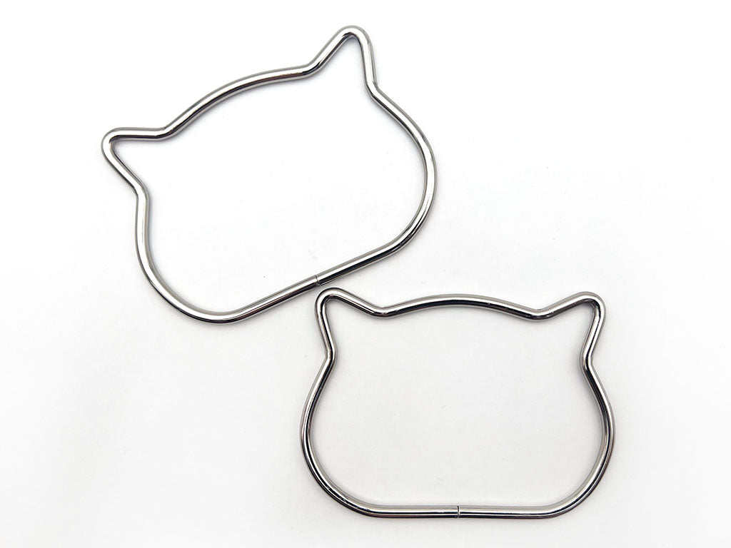 MANICI METALLO GATTO 11X8 Cm. Coppia